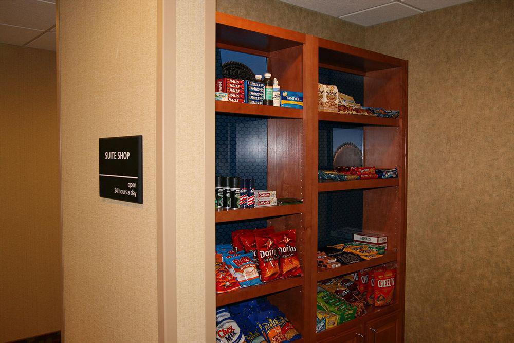 Hampton Inn & Suites Cedar Rapids Εξωτερικό φωτογραφία