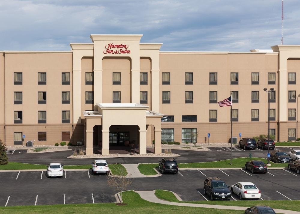 Hampton Inn & Suites Cedar Rapids Εξωτερικό φωτογραφία