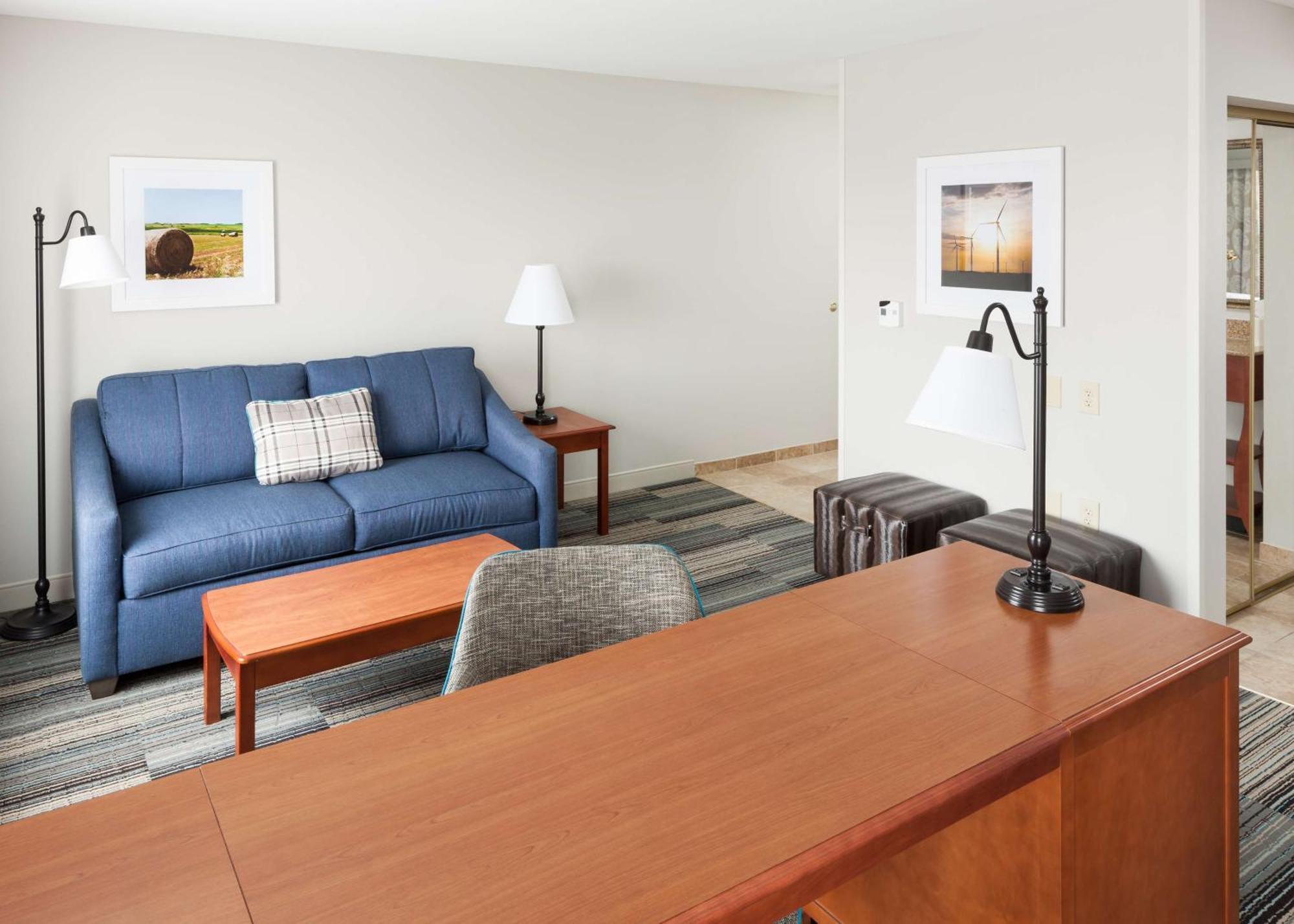 Hampton Inn & Suites Cedar Rapids Εξωτερικό φωτογραφία